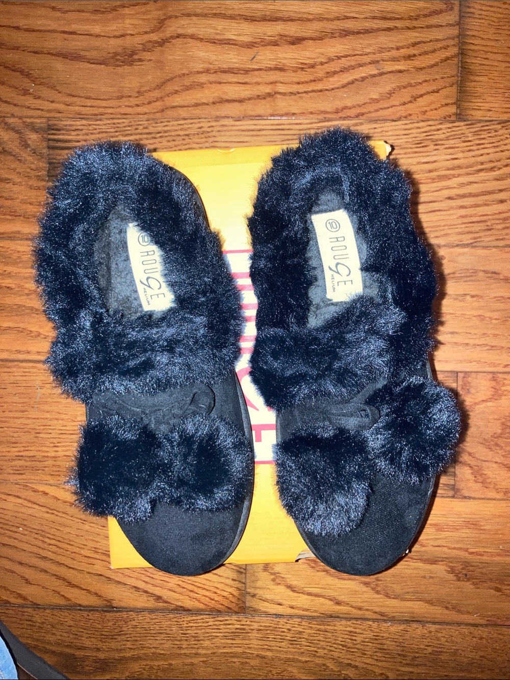 Rouge Helium Black Fuzzy Slip-On Shoes